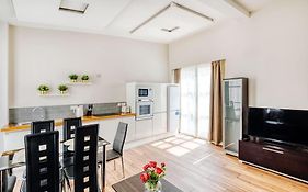 2 Bedroom Flat Edgware Road